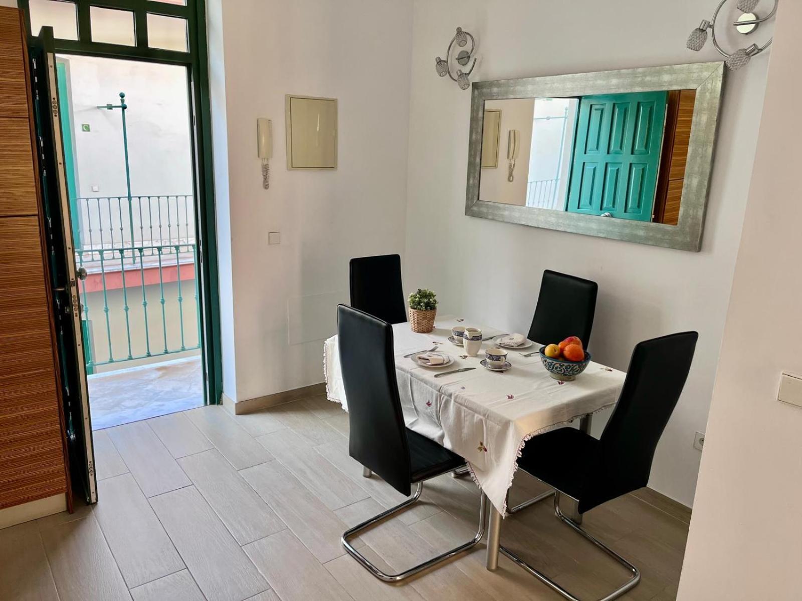 Jacaranda Triana Apartamento Sevilha Exterior foto